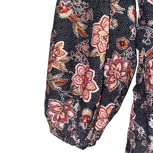 NWT MINKPINK Mehdya V-Neck Mini Dress - Picture 7 of 13